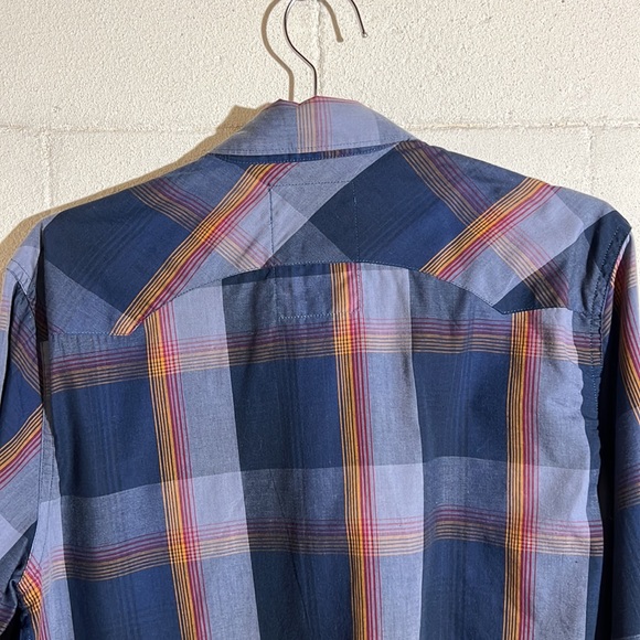 Levi’s Pearl Snap Flannel LS - Picture 3 of 6